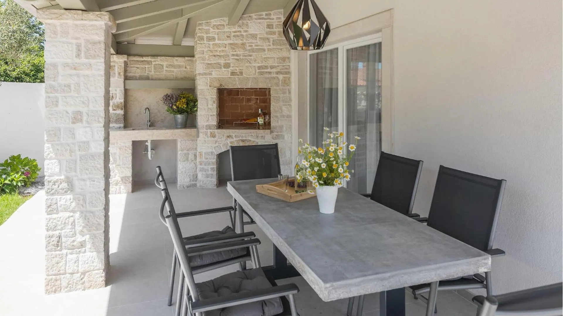 בית נופש Sveti Lovreč Pazenatički 2 Bedroom Nice Home In Sveti Lovrec Pazenati